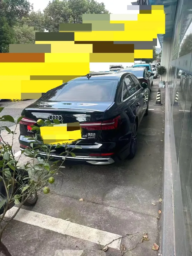 2023 Audi A6L 2.0T 190HP L4 7DCT,autocango,china used car exporter,china ev exporter,chinese used car exporter,chinese used ev exporter