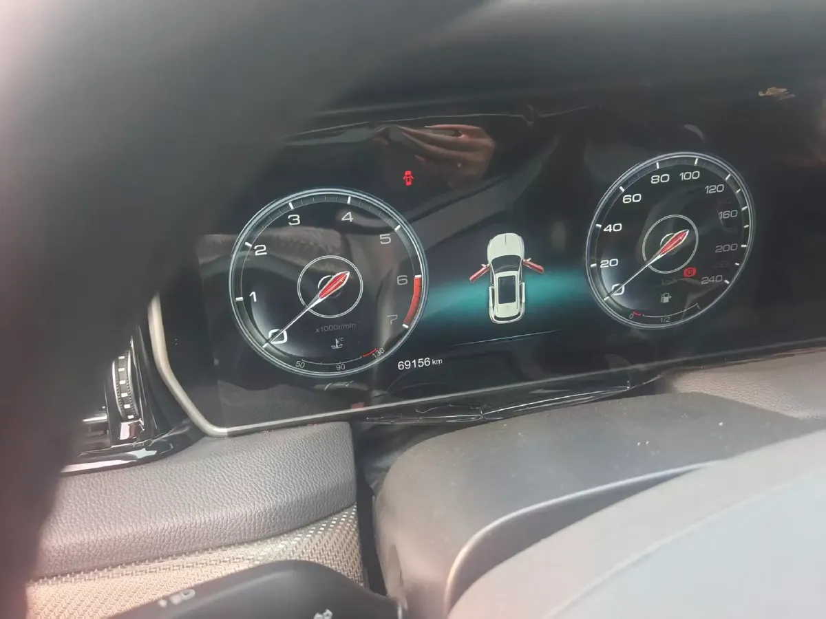 2022 HongQi HS5 2.0T 224HP L4 6AT,autocango,china used car exporter,china ev exporter,chinese used car exporter,chinese used ev exporter