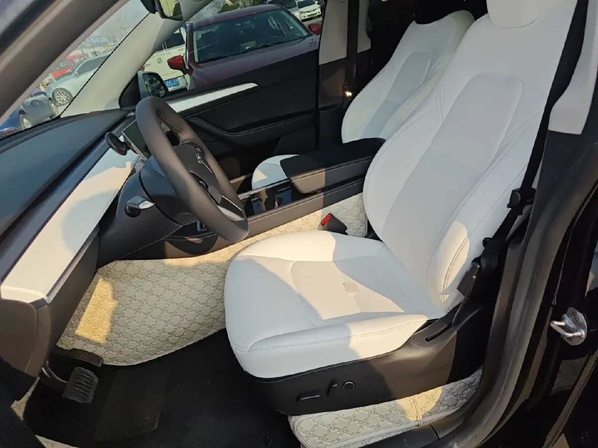 2022 Tesla Model Y BEV 60KWH,autocango,china used car exporter,china ev exporter,chinese used car exporter,chinese used ev exporter