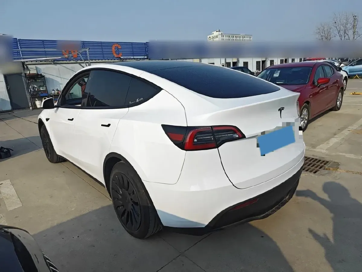 2022 Tesla Model Y BEV 60KWH,autocango,china used car exporter,china ev exporter,chinese used car exporter,chinese used ev exporter