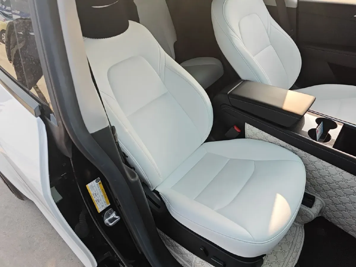 2022 Tesla Model Y BEV 60KWH,autocango,china used car exporter,china ev exporter,chinese used car exporter,chinese used ev exporter