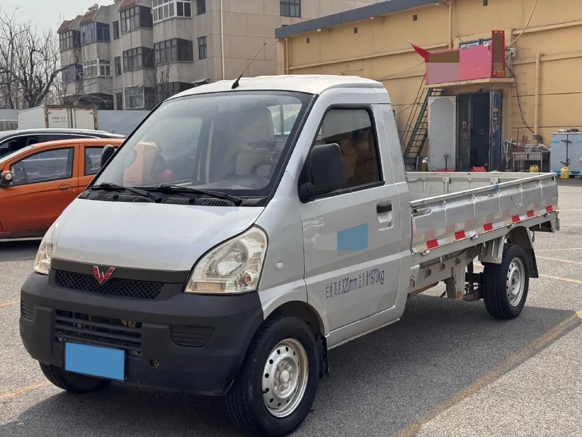 2019 WuLing RongGuang Mini Truck 1.5L 107HP L4 5MT,autocango,china used car exporter,china ev exporter,chinese used car exporter,chinese used ev exporter