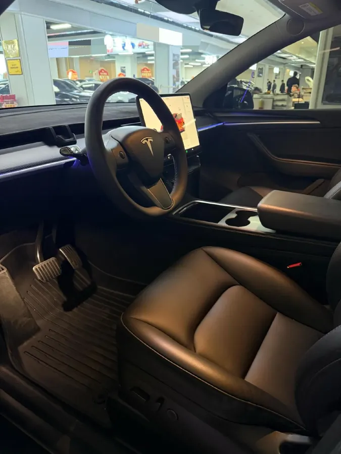 2024 Iveco OuSheng BEV 77.28KWH,autocango,china used car exporter,china ev exporter,chinese used car exporter,chinese used ev exporter