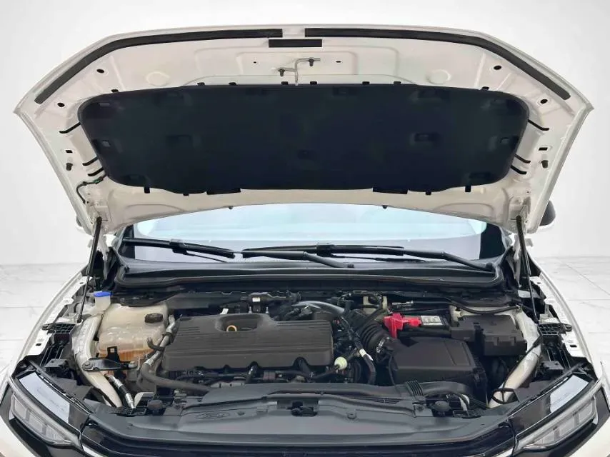 2022 Ford Mondeo 2.0T 238HP L4 8AT,autocango,china used car exporter,china ev exporter,chinese used car exporter,chinese used ev exporter