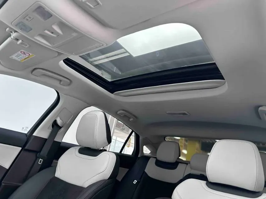 2022 Ford Mondeo 2.0T 238HP L4 8AT,autocango,china used car exporter,china ev exporter,chinese used car exporter,chinese used ev exporter