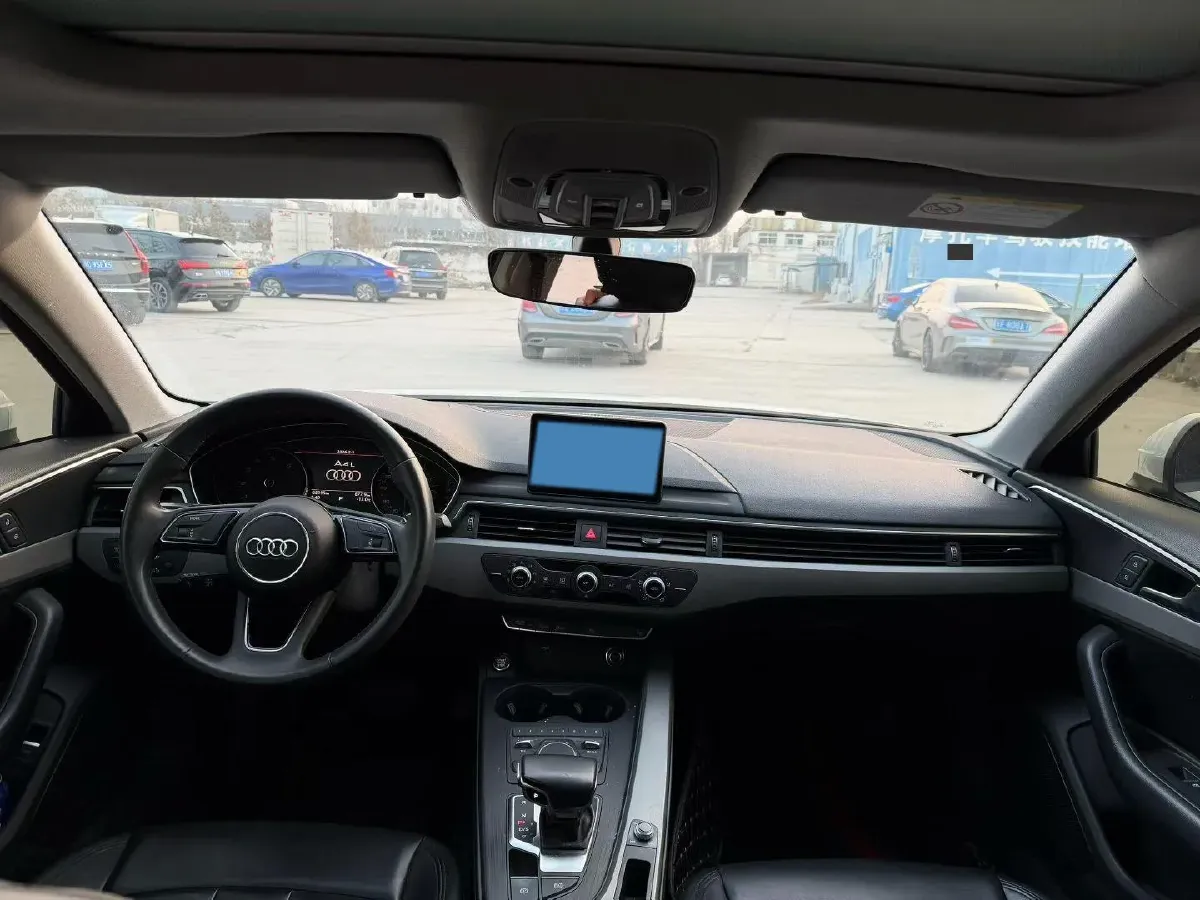 2019 Audi A4L 2.0T 190HP L4 7DCT,autocango,china used car exporter,china ev exporter,chinese used car exporter,chinese used ev exporter
