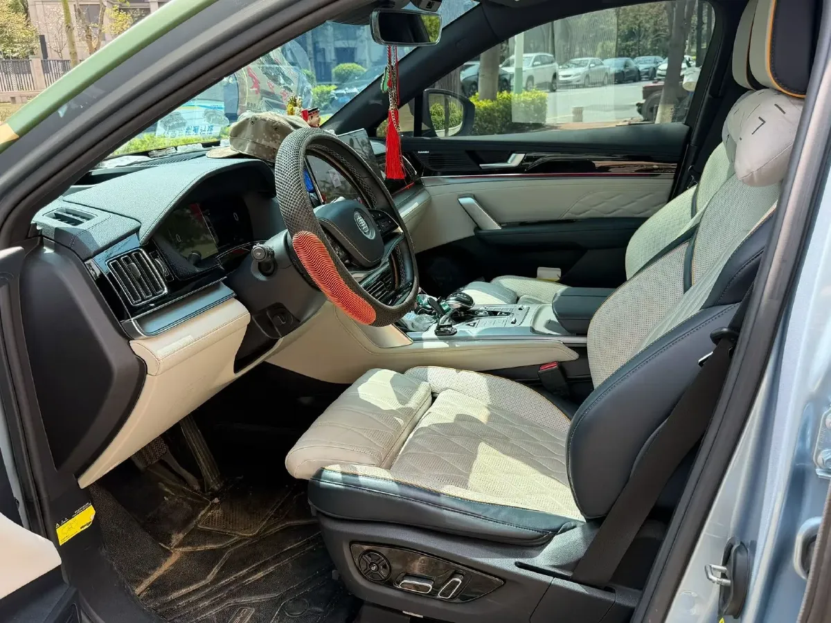 2022 Roewe iMAX8 BEV 90KWH,autocango,china used car exporter,china ev exporter,chinese used car exporter,chinese used ev exporter