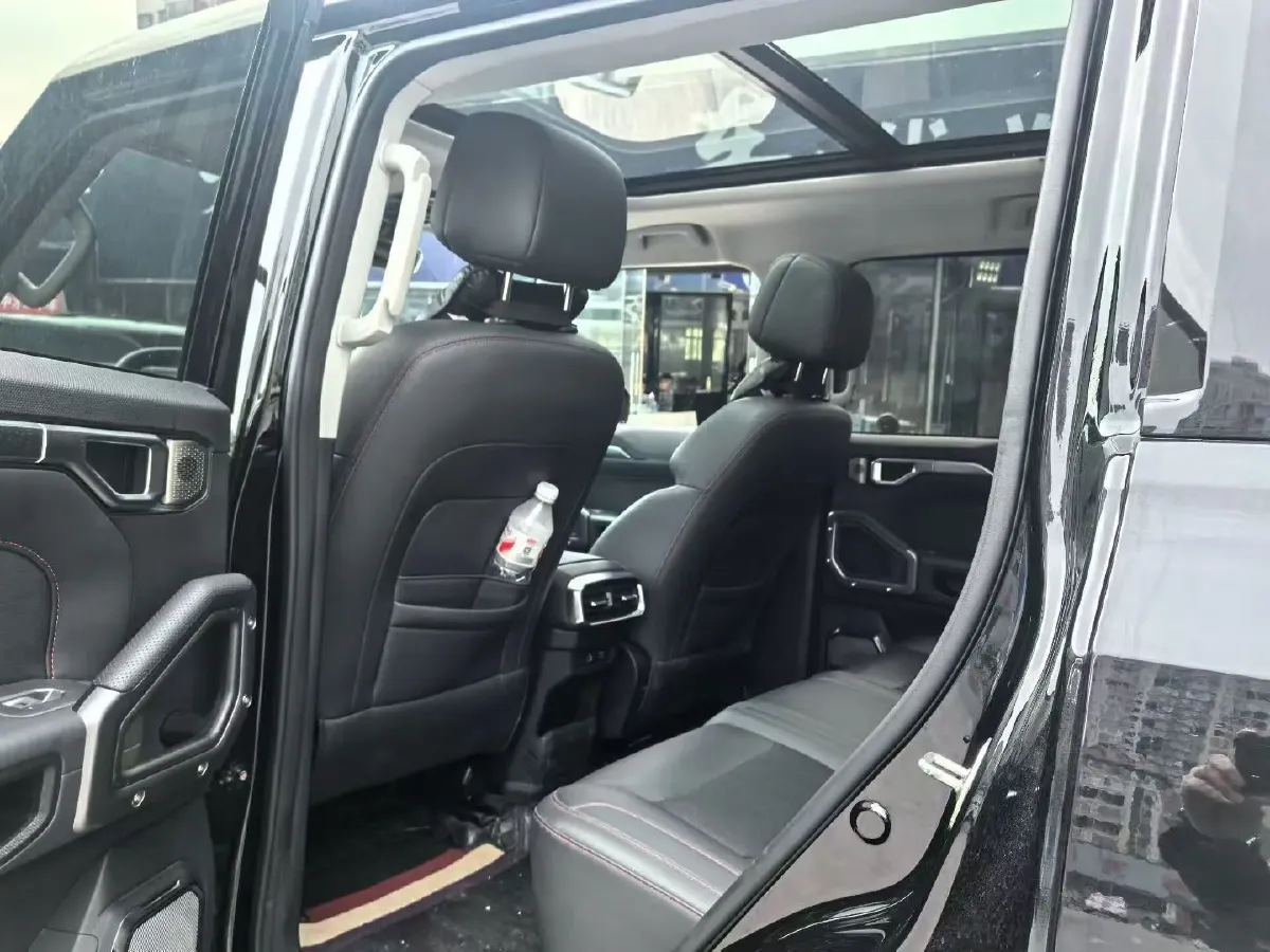 2023 Jetour Traveller 2.0T 254HP L4 8AT,autocango,china used car exporter,china ev exporter,chinese used car exporter,chinese used ev exporter