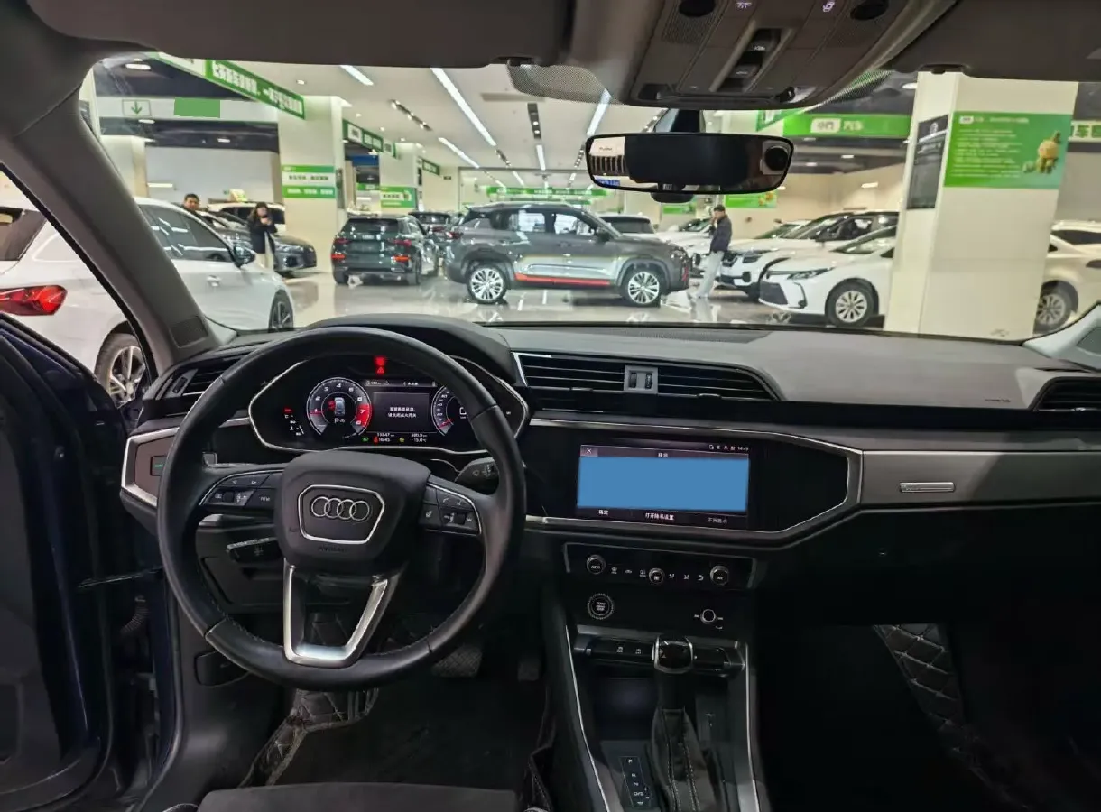 2022 Audi Q3 1.4T 150HP L4 7DCT,autocango,china used car exporter,china ev exporter,chinese used car exporter,chinese used ev exporter