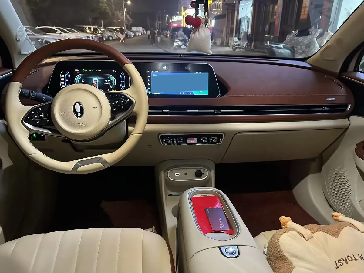 2024 Ora FunkyCat BEV 47.8KWH,autocango,china used car exporter,china ev exporter,chinese used car exporter,chinese used ev exporter