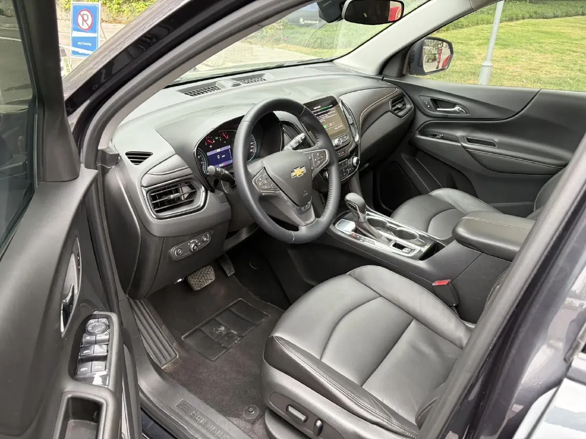 2021 Chevrolet Equinox 1.5T 169HP L4 6AT,autocango,china used car exporter,china ev exporter,chinese used car exporter,chinese used ev exporter