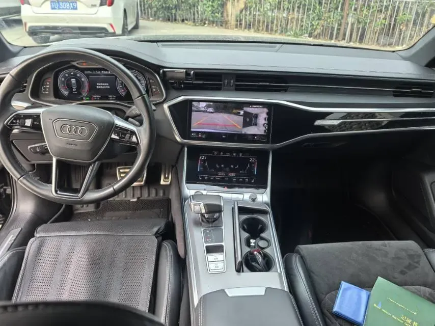 2021 Audi A6L 3.0T 340HP V6 7DCT,autocango,china used car exporter,china ev exporter,chinese used car exporter,chinese used ev exporter
