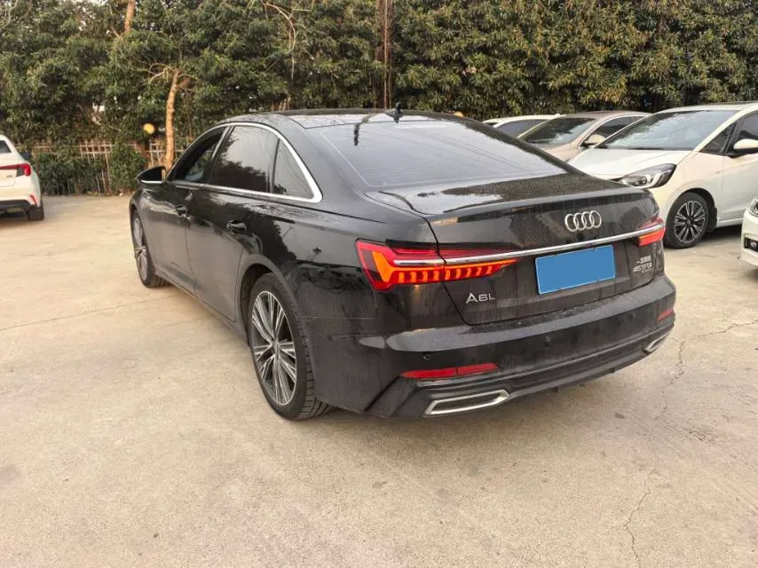 2021 Audi A6L 3.0T 340HP V6 7DCT,autocango,china used car exporter,china ev exporter,chinese used car exporter,chinese used ev exporter