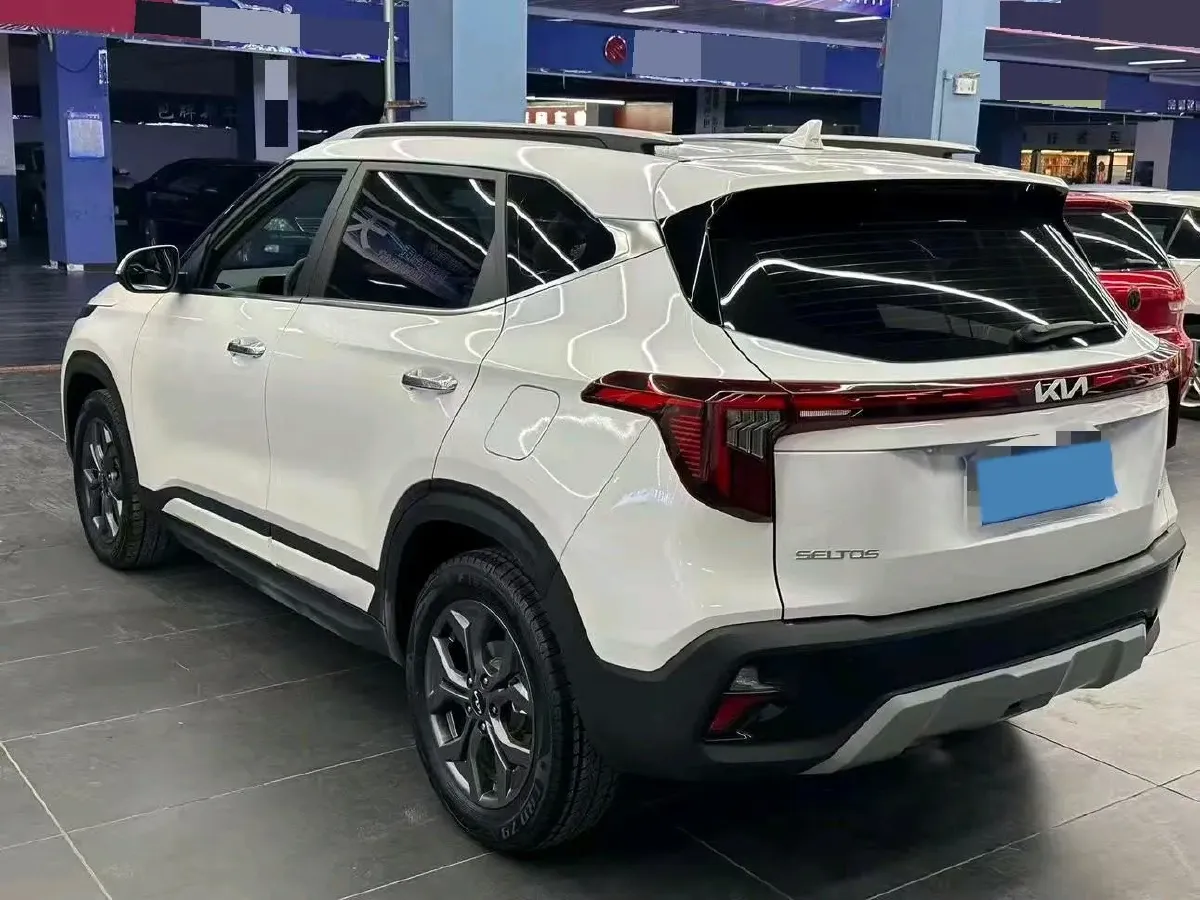2023 Kia Seltos 1.5L 115HP L4 CVT,autocango,china used car exporter,china ev exporter,chinese used car exporter,chinese used ev exporter