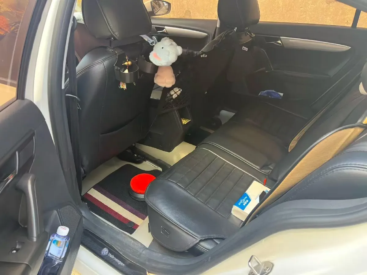 2017 Volkswagen Lavida 1.6L 110HP L4 6AT,autocango,china used car exporter,china ev exporter,chinese used car exporter,chinese used ev exporter