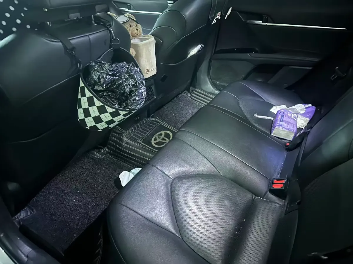 2018 Toyota Camry 2.5L 209HP L4 8AT,autocango,china used car exporter,china ev exporter,chinese used car exporter,chinese used ev exporter