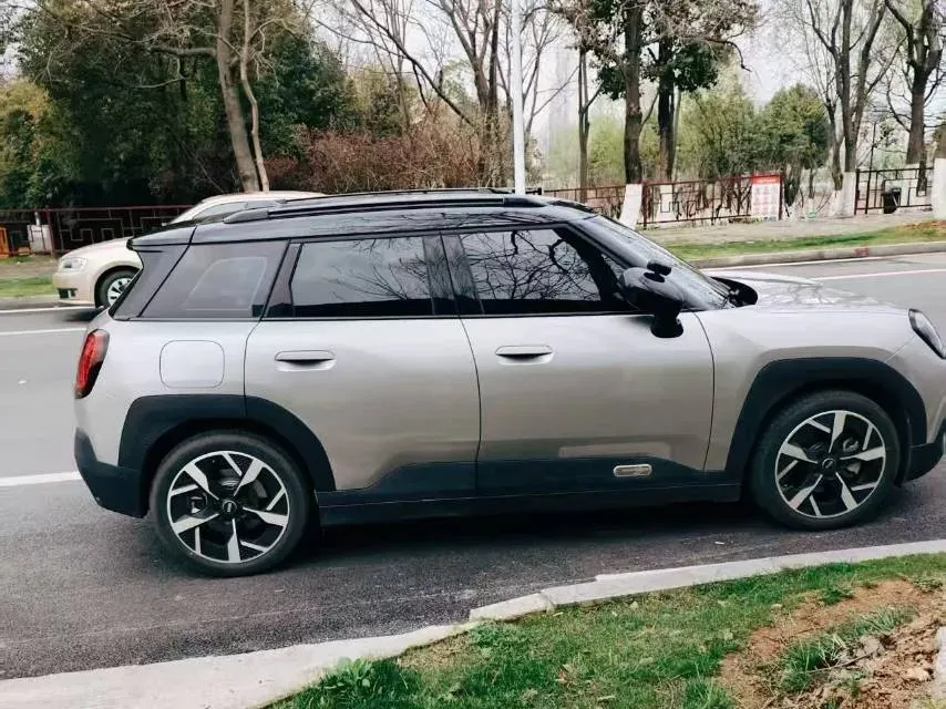 2025 MINI ACEMAN BEV,autocango,china used car exporter,china ev exporter,chinese used car exporter,chinese used ev exporter