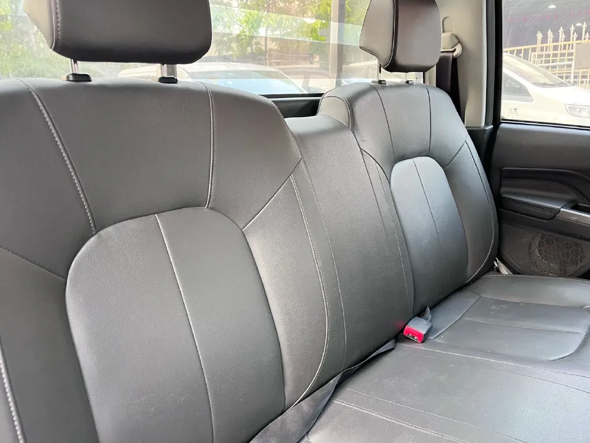 2021 Great Wall Wingle 5 2.0T 139HP L4 6MT,autocango,china used car exporter,china ev exporter,chinese used car exporter,chinese used ev exporter