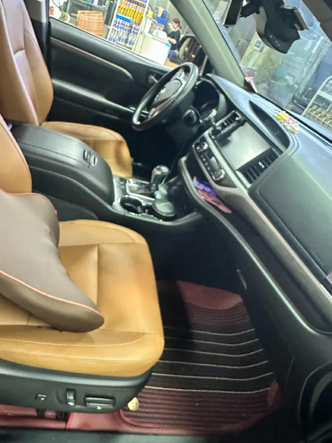 2019 HanTeng V7 1.5T 156HP L4 6AT,autocango,china used car exporter,china ev exporter,chinese used car exporter,chinese used ev exporter