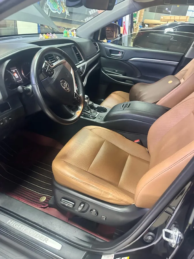 2019 HanTeng V7 1.5T 156HP L4 6AT,autocango,china used car exporter,china ev exporter,chinese used car exporter,chinese used ev exporter