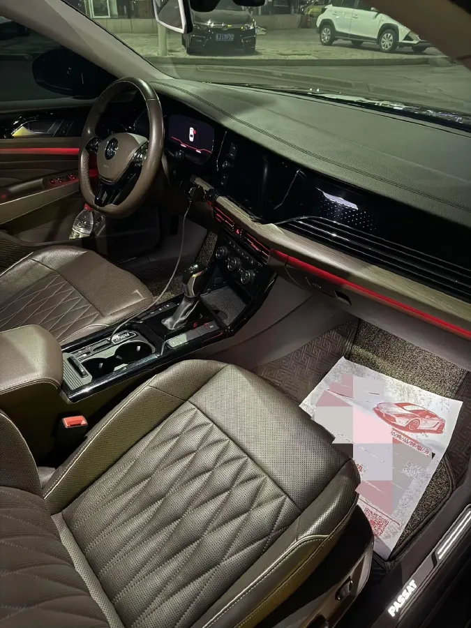 2019 Volkswagen Passat 2.0T 220HP L4 7DCT,autocango,china used car exporter,china ev exporter,chinese used car exporter,chinese used ev exporter