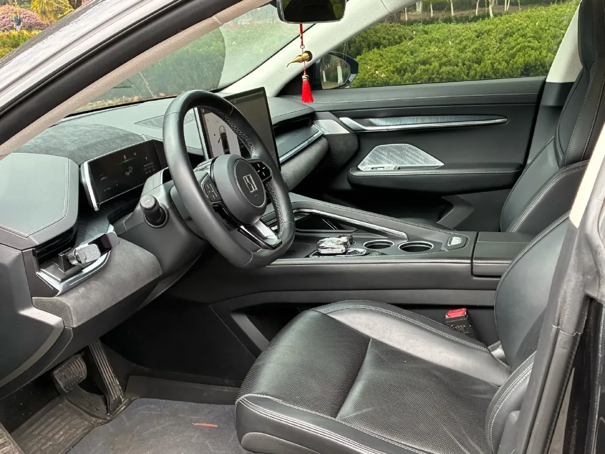 2022 Zeekr 001 BEV 86KWH,autocango,china used car exporter,china ev exporter,chinese used car exporter,chinese used ev exporter