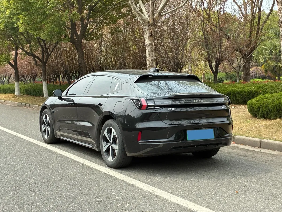 2022 Zeekr 001 BEV 86KWH,autocango,china used car exporter,china ev exporter,chinese used car exporter,chinese used ev exporter