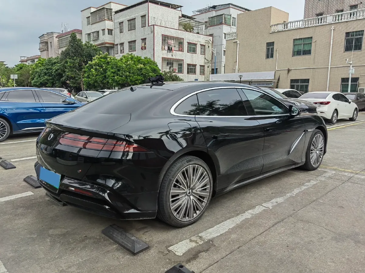 2024 Denza DenzaZ9 2.0T 207HP L4 E-CVT PHEV 38.5KWH,autocango,china used car exporter,china ev exporter,chinese used car exporter,chinese used ev exporter