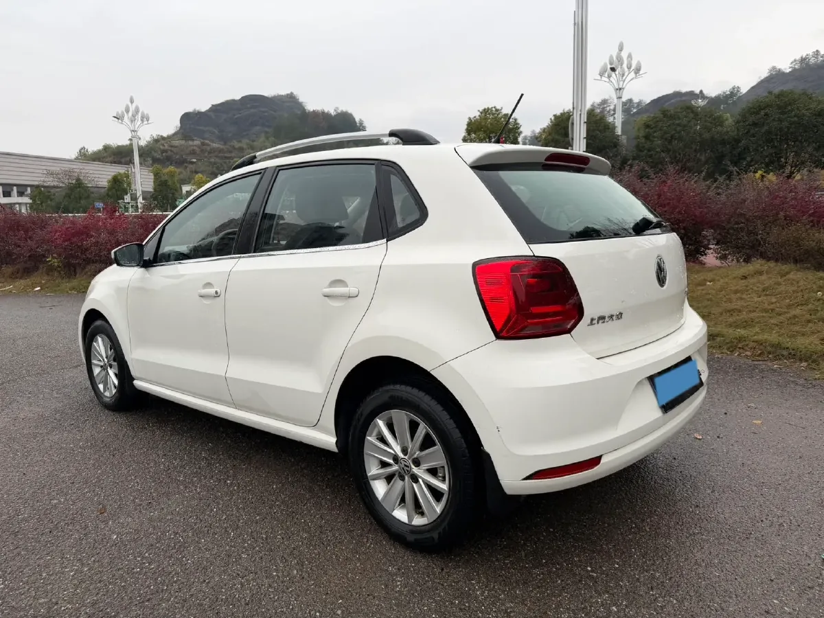 2016 Volkswagen Polo 1.4L 90HP L4 5MT,autocango,china used car exporter,china ev exporter,chinese used car exporter,chinese used ev exporter