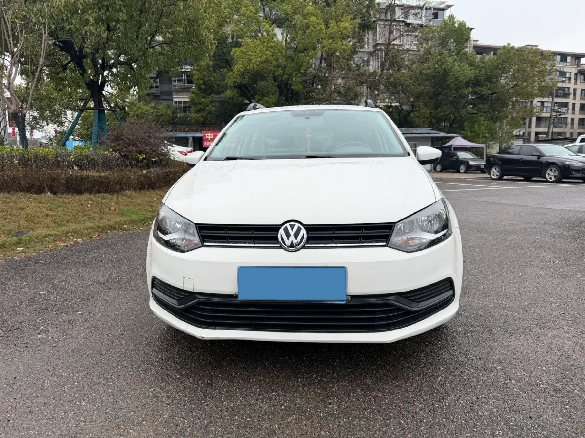 2016 Volkswagen Polo 1.4L 90HP L4 5MT,autocango,china used car exporter,china ev exporter,chinese used car exporter,chinese used ev exporter