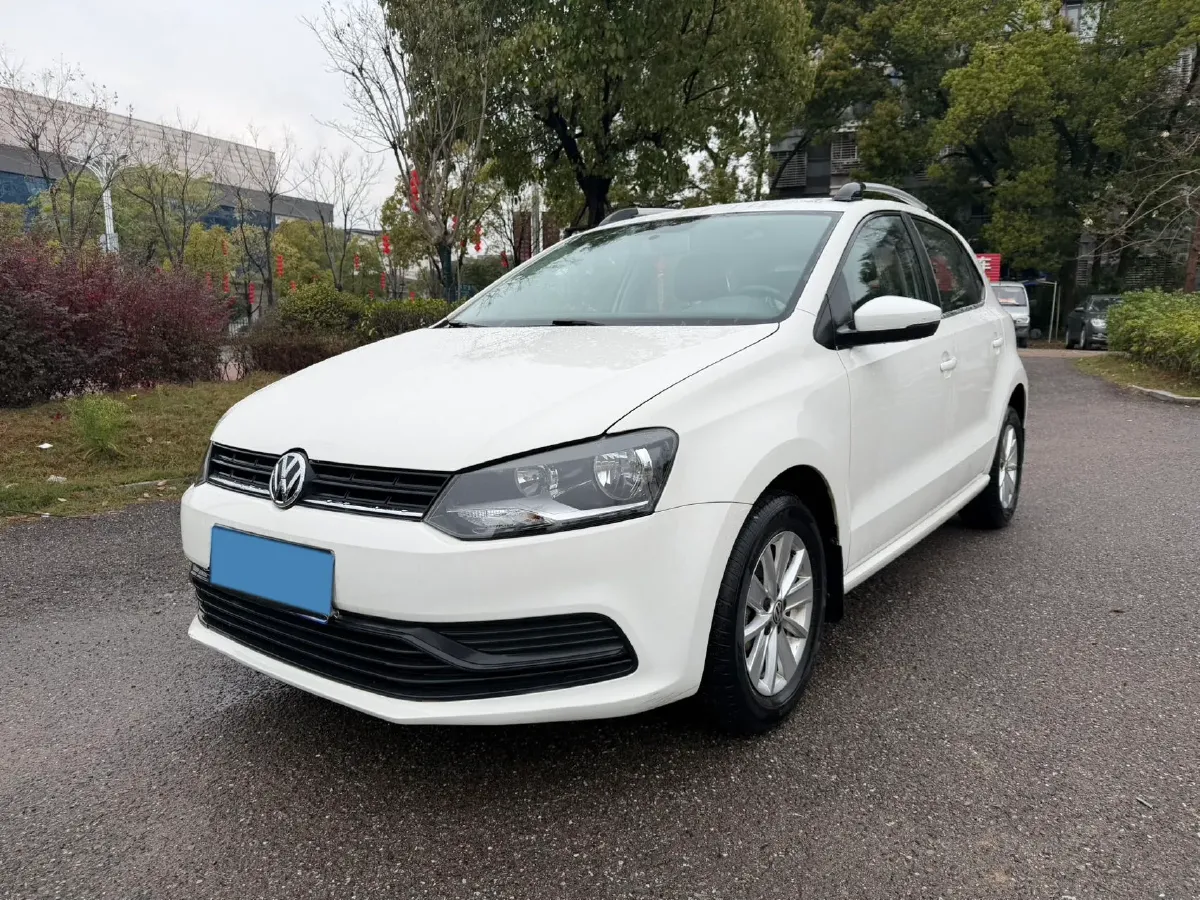 2016 Volkswagen Polo 1.4L 90HP L4 5MT,autocango,china used car exporter,china ev exporter,chinese used car exporter,chinese used ev exporter
