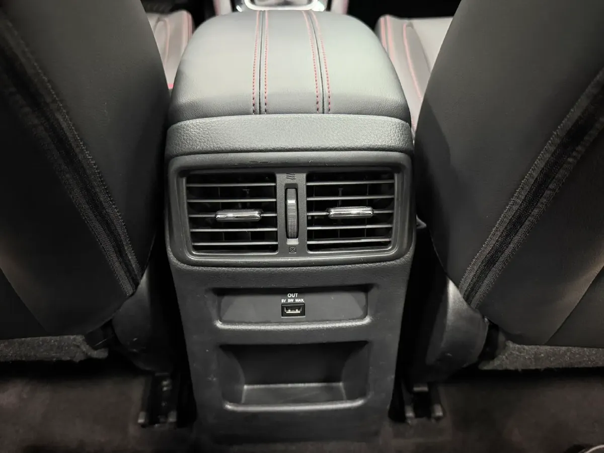 2022 Nissan Qashqai 2.0L 151HP L4 CVT,autocango,china used car exporter,china ev exporter,chinese used car exporter,chinese used ev exporter