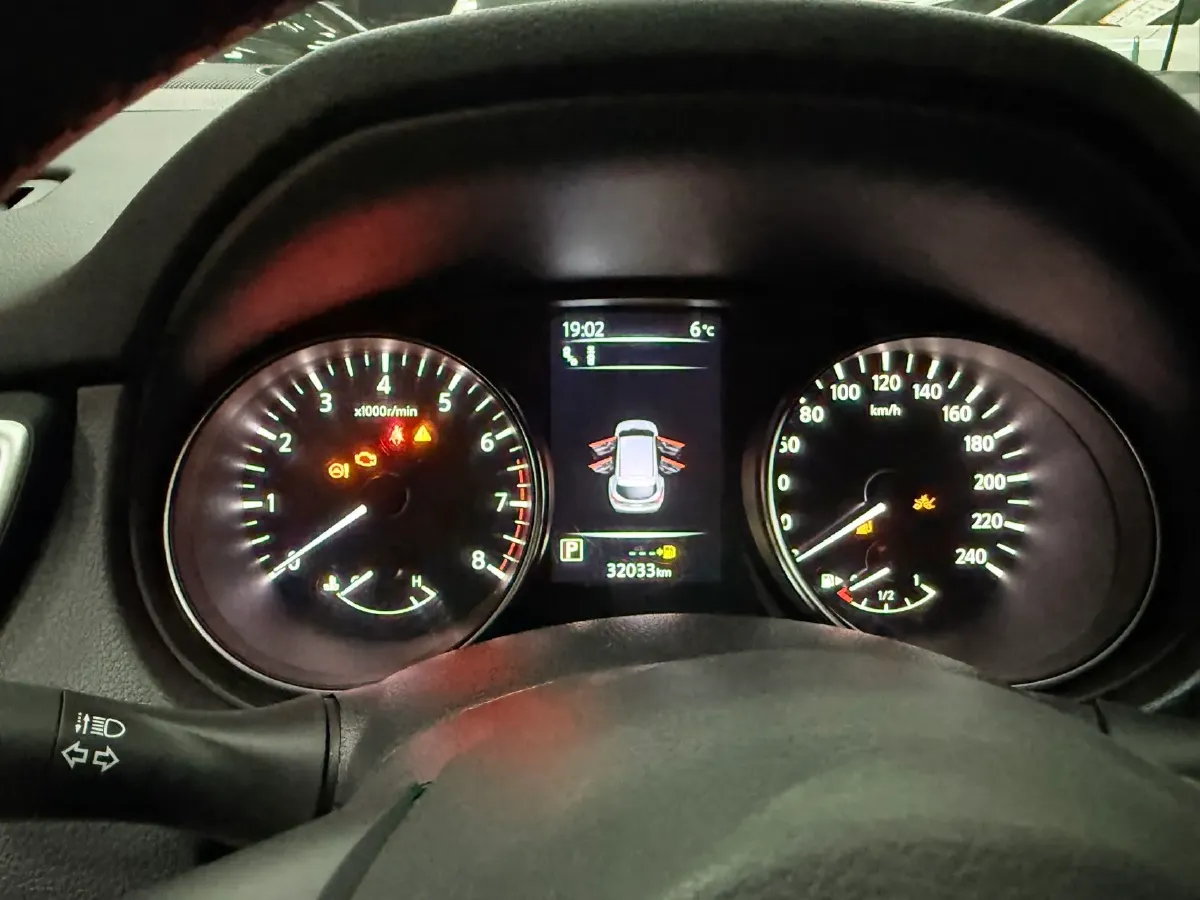 2022 Nissan Qashqai 2.0L 151HP L4 CVT,autocango,china used car exporter,china ev exporter,chinese used car exporter,chinese used ev exporter