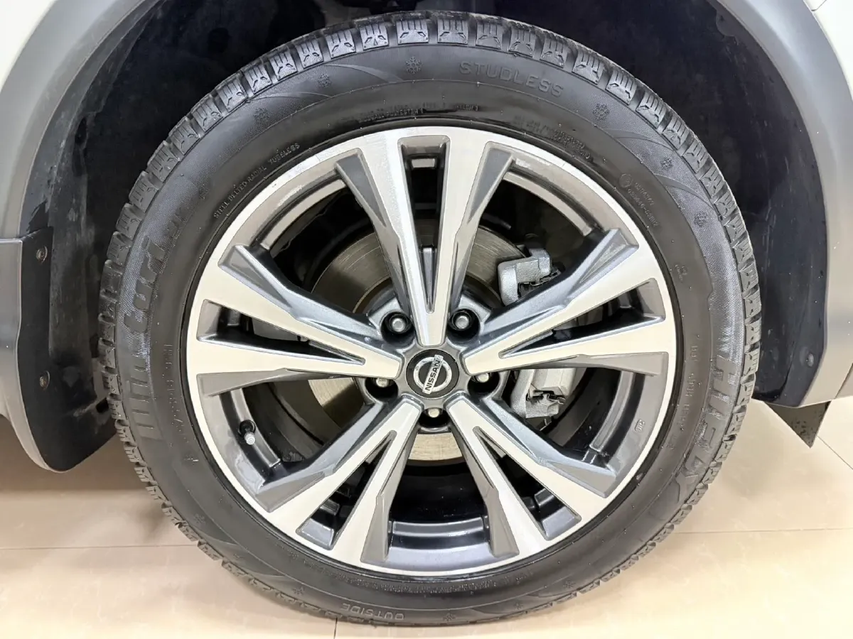 2022 Nissan Qashqai 2.0L 151HP L4 CVT,autocango,china used car exporter,china ev exporter,chinese used car exporter,chinese used ev exporter