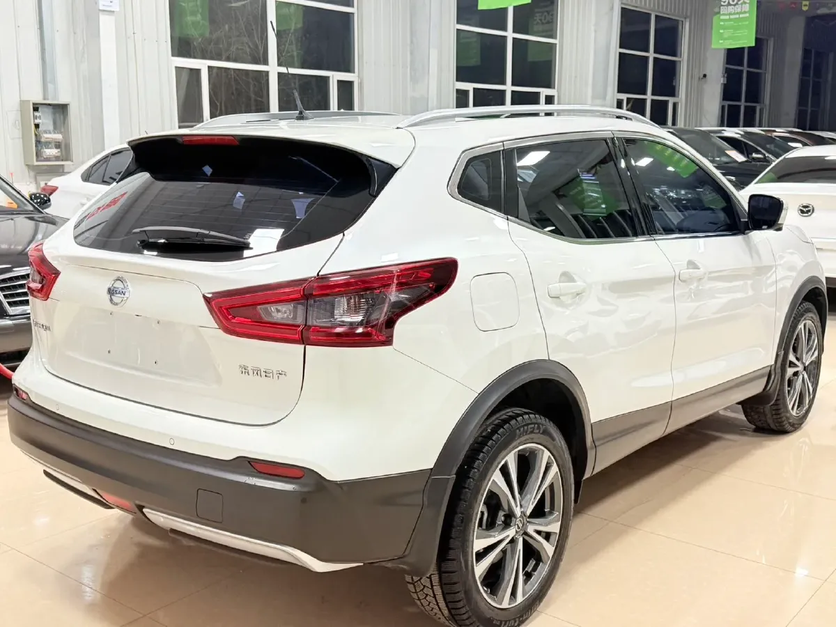 2022 Nissan Qashqai 2.0L 151HP L4 CVT,autocango,china used car exporter,china ev exporter,chinese used car exporter,chinese used ev exporter