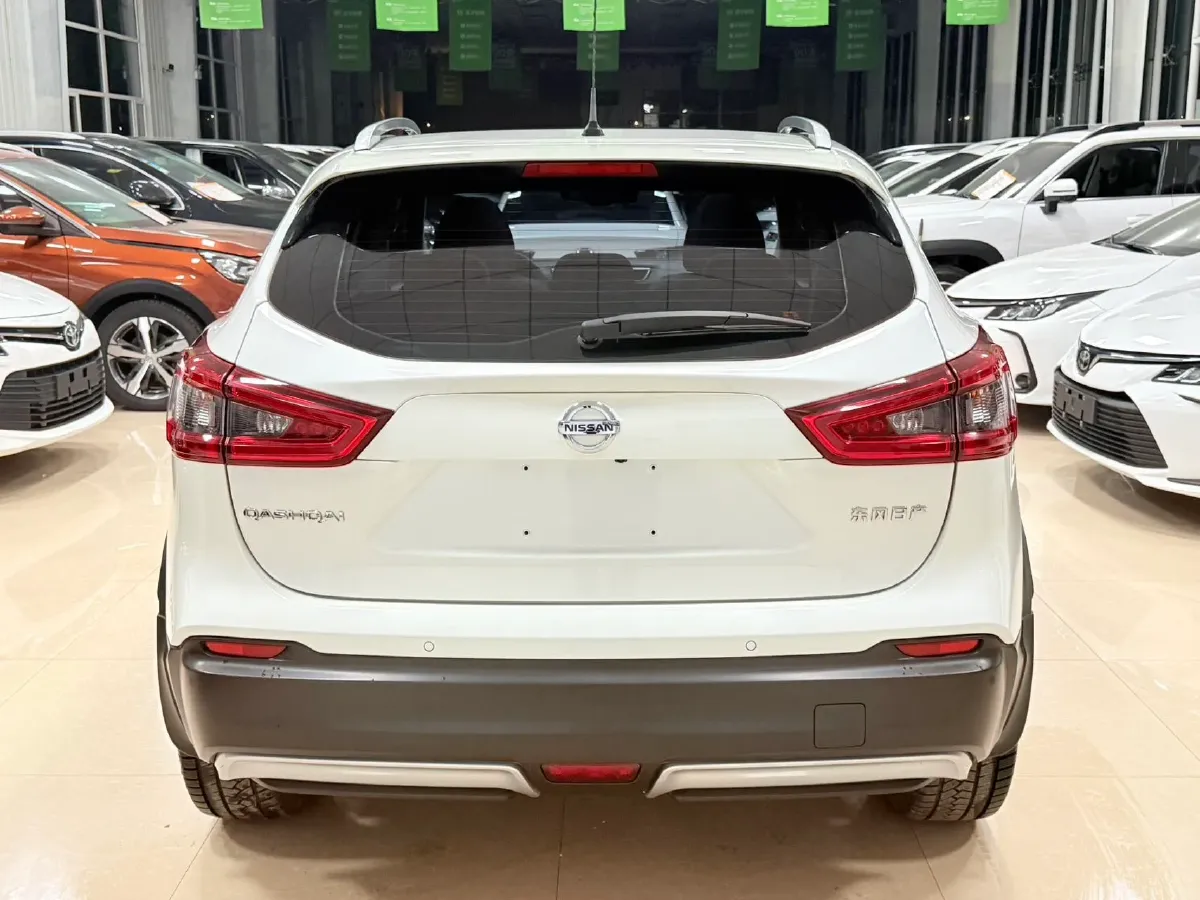 2022 Nissan Qashqai 2.0L 151HP L4 CVT,autocango,china used car exporter,china ev exporter,chinese used car exporter,chinese used ev exporter