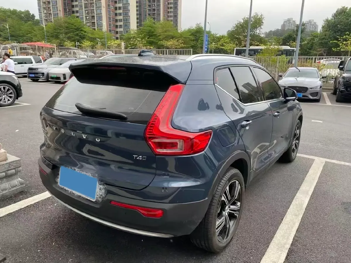 2021 Volvo XC40 2.0T 190HP L4 8AT,autocango,china used car exporter,china ev exporter,chinese used car exporter,chinese used ev exporter