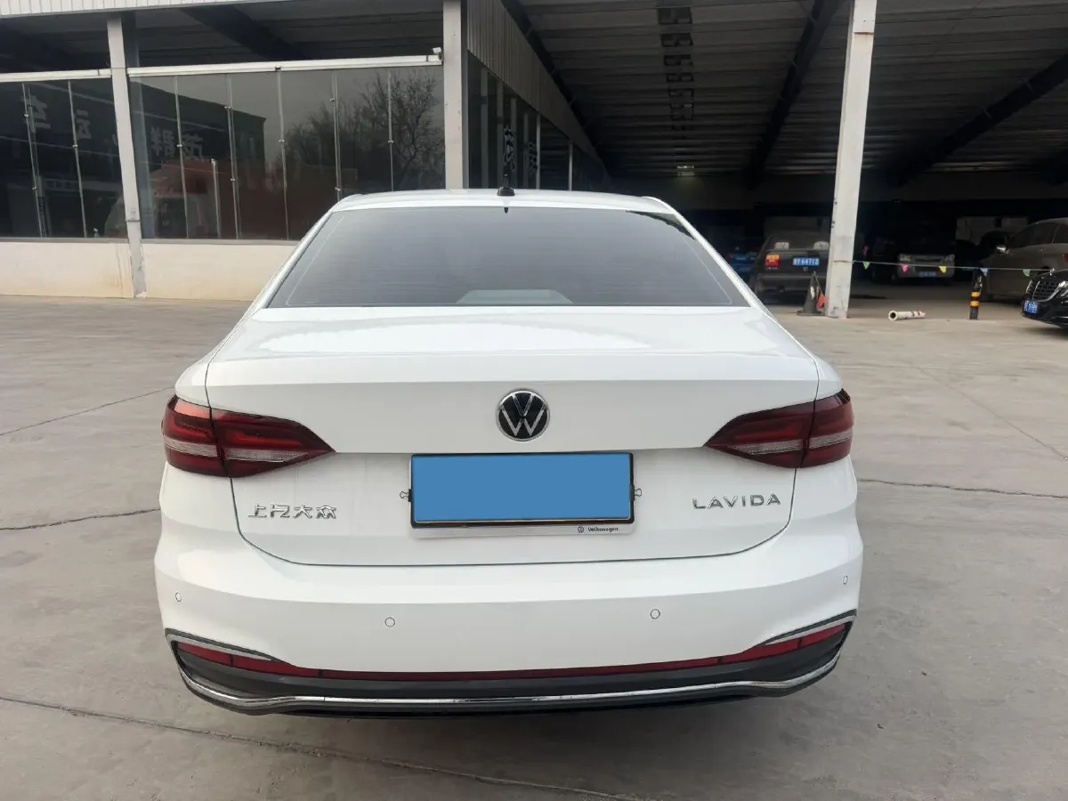 2023 Volkswagen Lavida 1.5L 110HP L4 6AT,autocango,china used car exporter,china ev exporter,chinese used car exporter,chinese used ev exporter