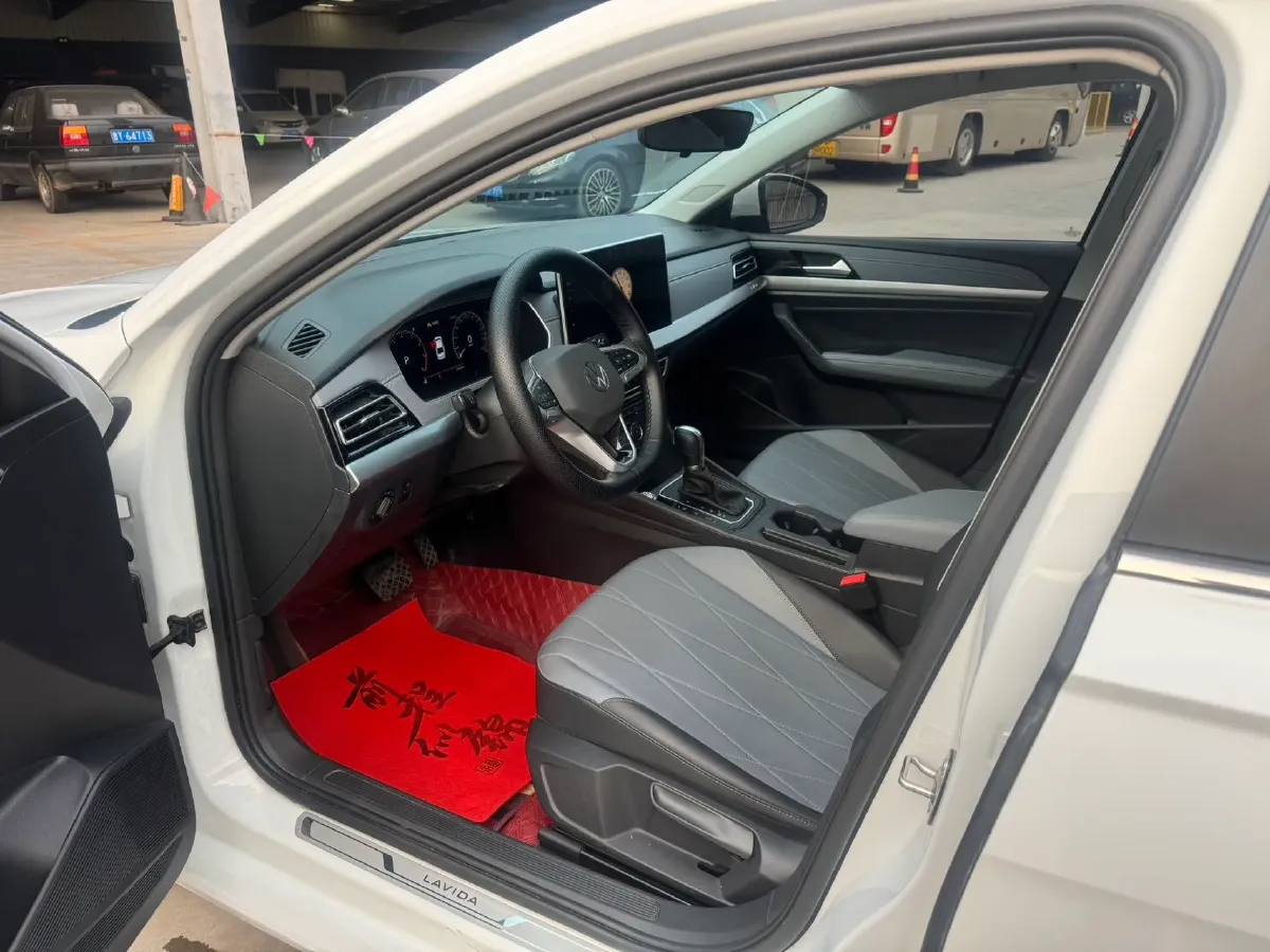 2023 Volkswagen Lavida 1.5L 110HP L4 6AT,autocango,china used car exporter,china ev exporter,chinese used car exporter,chinese used ev exporter