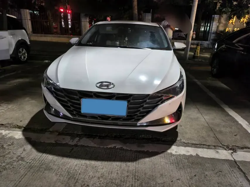 2023 Hyundai Elantra 1.5L 115HP L4 CVT,autocango,china used car exporter,china ev exporter,chinese used car exporter,chinese used ev exporter