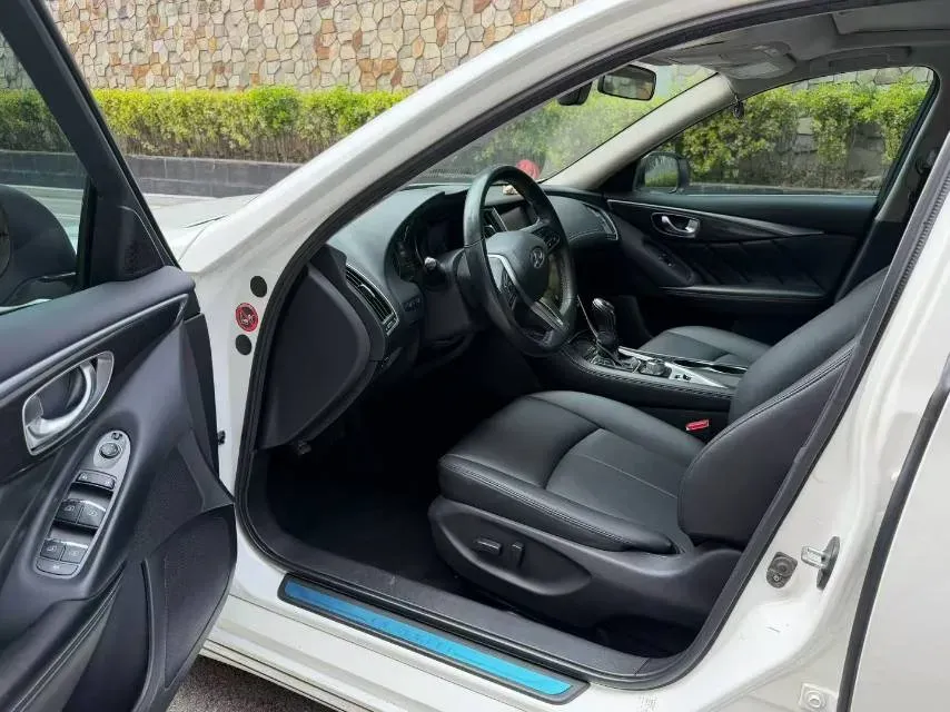 2018 MAXUS G10 2.0T 224HP L4 6AT,autocango,china used car exporter,china ev exporter,chinese used car exporter,chinese used ev exporter