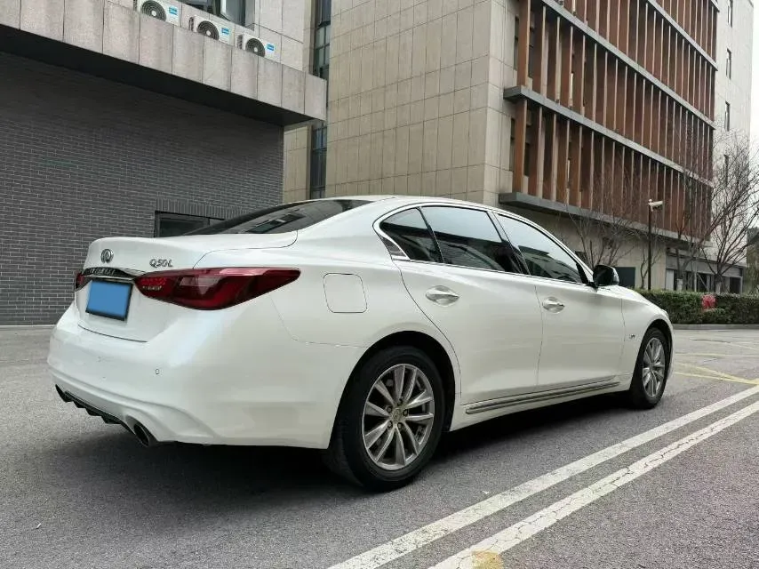 2018 MAXUS G10 2.0T 224HP L4 6AT,autocango,china used car exporter,china ev exporter,chinese used car exporter,chinese used ev exporter