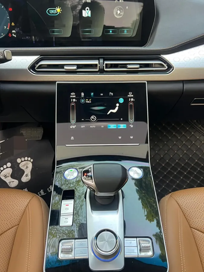 2020 BeiJing Auto X7 1.5T 188HP L4 7DCT,autocango,china used car exporter,china ev exporter,chinese used car exporter,chinese used ev exporter