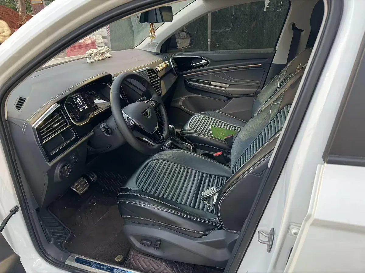 2021 Jetta VS7 1.4T 150HP L4 6AT,autocango,china used car exporter,china ev exporter,chinese used car exporter,chinese used ev exporter