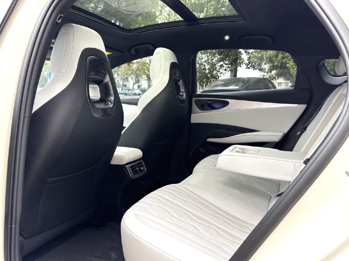 2024 BYD Seal06 1.5L 101HP L4 E-CVT PHEV 15.87KWH,autocango,china used car exporter,china ev exporter,chinese used car exporter,chinese used ev exporter