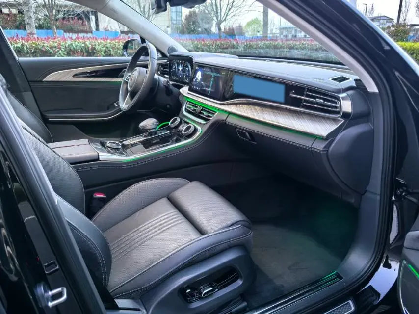 2020 HongQi H9 3.0T 283HP V6 7DCT,autocango,china used car exporter,china ev exporter,chinese used car exporter,chinese used ev exporter