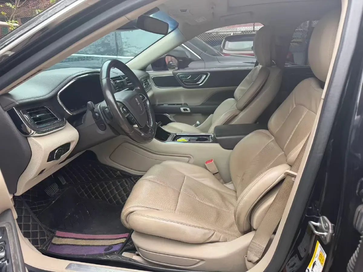 2018 Lincoln Continental 2.0T 261HP L4 6AT,autocango,china used car exporter,china ev exporter,chinese used car exporter,chinese used ev exporter