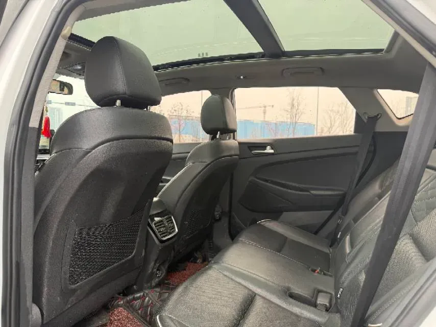 2019 Hyundai Tucson 1.6T 177HP L4 7DCT,autocango,china used car exporter,china ev exporter,chinese used car exporter,chinese used ev exporter