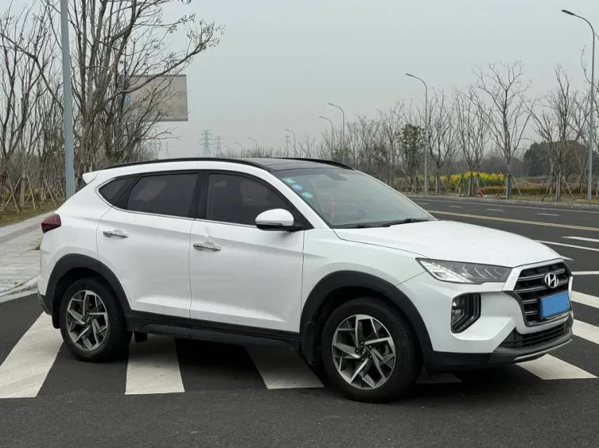 2019 Hyundai Tucson 1.6T 177HP L4 7DCT,autocango,china used car exporter,china ev exporter,chinese used car exporter,chinese used ev exporter