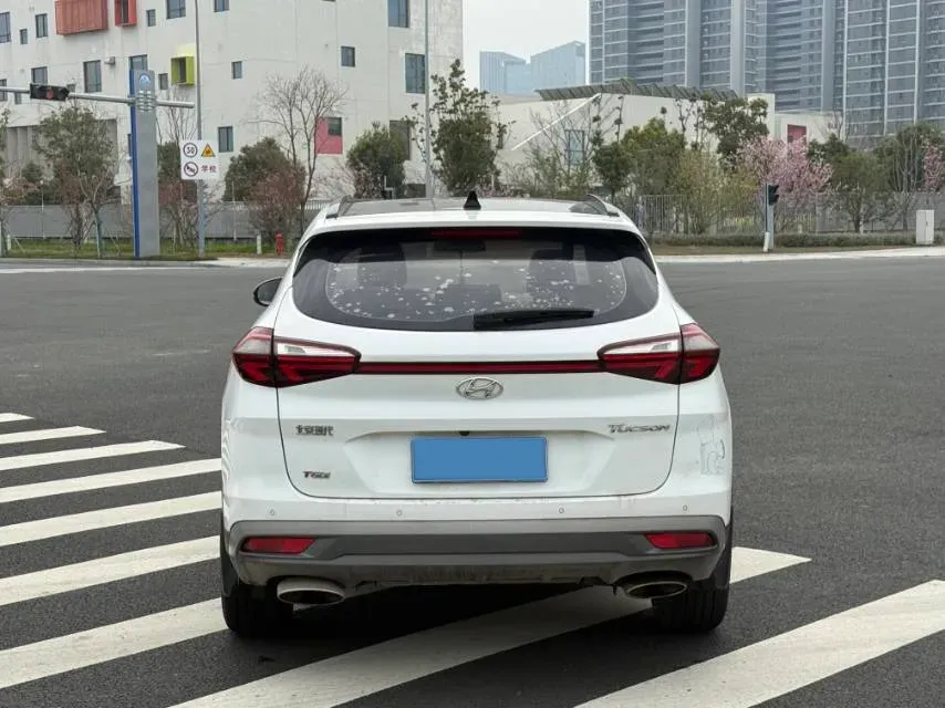 2019 Hyundai Tucson 1.6T 177HP L4 7DCT,autocango,china used car exporter,china ev exporter,chinese used car exporter,chinese used ev exporter